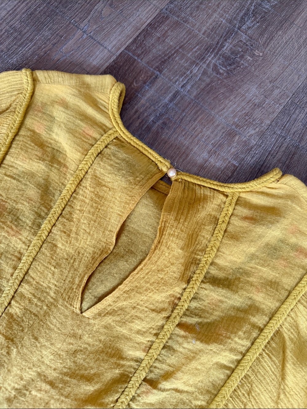 LUMIERE by Anthropologie blouse size medium, fits more like small - Picture 7 of 8